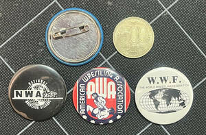 【缶バッチ】1980年代のアメリカンプロレス ロゴ3種類（NWA・AWA・WWF）【37mm（3個1セット）】