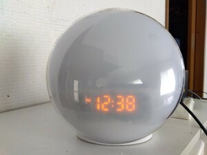 WABAE 光目覚まし時計 Wake Up Light スリープタイマー スヌーズ FMラジオ機能付 多色ライト　※ジャンク品です