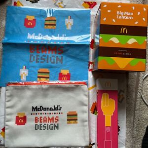 マクドナルド 福袋 グッズのみ ビックマックランタン ポテトハンドキャッチャー ポーチ クリーナークロス