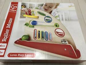 送料込み新品☆Hape Roller Maze かくれんボール E8272