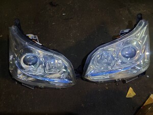 黄ばみ無し!!１００系前期ムーブカスタム(L１００S)。ＬＥＤヘットライト左右assy。