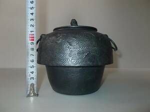 [即決有]銅壷用 茶釜 松地紋 鉄鋳物 茶道具