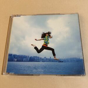 矢井田瞳 1MiniCD「Look Back Again/Over The Distance」.