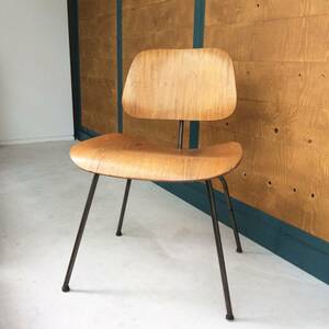 1950年代 ヴィンテージ イームズ DCM（ハーマンミラー）/ Vintage Eames DCM - Herman Miller 1st