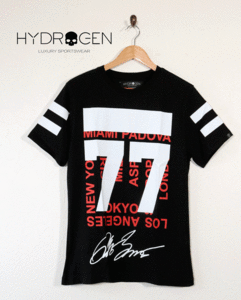 新品★最大値下げ HYDROGEN ハイドロゲン　半袖Tシャツ　ロゴ　綿100％　ブラック　サイズS　参考￥19,000