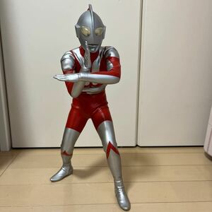 ★海洋堂 ウルトラマン Ｃタイプ 40㎝サイズ メガソフビ 彩色済キット 完成品