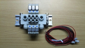 S345 SMC SS5Y3-60-03B 電磁弁　新品保管品