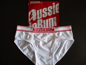 正規輸入品オーストラリアブランド「Aussie Bum オージー・バム」ホワイトビキニブリーフ