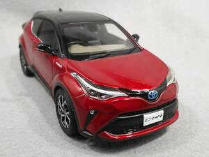 トヨタのカラーサンプル 中古品 C-HR レッド系 屋根はブラック系 TOYOTA 色見本 送料410円 同梱歓迎 追跡可 匿名配送