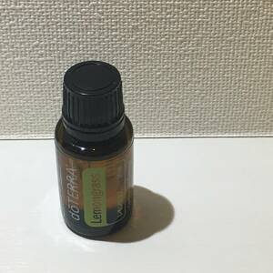 即決☆ドテラ　doTERRA レモングラス　消費期限2028年３月