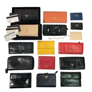 (B52) PRADA プラダ 財布 16点 まとめ 長財布 二つ折り キーケース トライアングルロゴ レザー ブランド ジャンク 