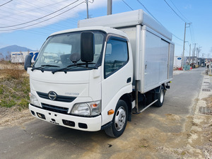 平成27年 日野 デュトロ ボトルカー 3000KG