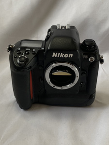 1円スタート　Nikon F5 35mm SLR Film Camera Body 一眼フィルムカメラ　ボディ　ニコン