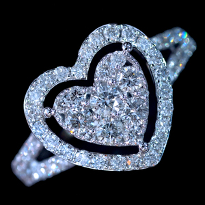 *R4481【Heart Diamond Ring】ハート 新作令和３年現行モデル！天然上質ダイヤモンド０．７８ct 最高級18金WG無垢リング 新品