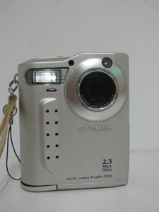 【ジャンク】FinePix 2700 2.3MEGA FUJIFILM 本体のみ　中古　タテ型レトロカメラ　富士フィルム　ファインピクス　デジカメ