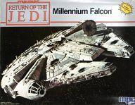 中古プラモデル Millennium Falcon -ミレニアム・ファルコン- 「スター・ウォーズ エピソード6/ジェダイの帰還