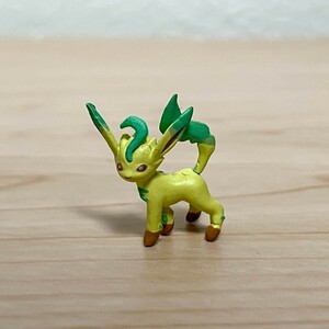 リーフィア 立体ポケモン図鑑 ポケモン ポケットモンスター フィギュア 5116