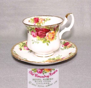 [j290]ロイヤルアルバート　カップ&ソーサー　ROYAL ALBERT CUP & SAUCER ENGLAND 1962　old country rose ティーカップ 受け皿　茶器