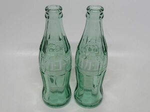 昭和レトロ ガラス瓶「1969年 1971年 コカ・コーラ COCA-COLA」1個 洗浄清掃済【タテ20cm×直径6cm】アンティーク インテリア 展示 アート