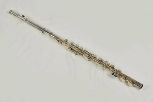 [N0061] 中古現状品 YAMAHA YFL-311 フルート SILVER 頭部管銀製 木管 吹奏楽