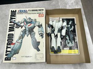 ３　プラモデル　プラモ　イマイ　超時空要塞マクロス　戦術戦闘用 バトロイド　バルキリー　VF-1J | 1/72