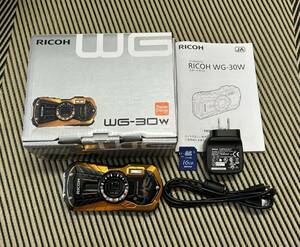 【動作確認済み】RICOH リコー WG-30w デジカメ デジタルカメラ 水中撮影 防水12m耐衝撃 耐寒-10度 防塵 Wi-Fi搭載 1600万画素 オレンジ