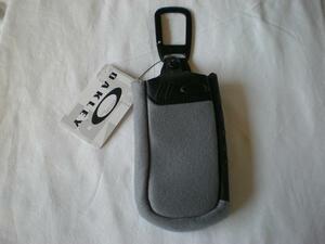 oakley オークリー mobilty mobilepouch スマホ カメラ ケース カラビナ付 grey