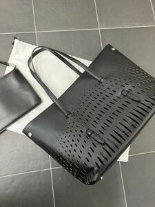 アライア　ARAIA LE MINA32 トートバッグ 美品