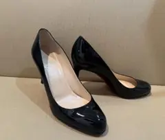 美品　Christian Louboutin 黒 エナメル パンプス24.5