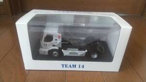 エリゴール 1/43 renault trucks race truck team 14