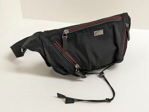 【1円～】GUCCI グッチ ウエストポーチ シェリーライン ショルダーバッグ ブラック 斜め掛け 肩掛け 122350 [16]