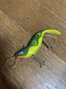 オールド 希少 ヘドン ( HEDDON ) カズン II ( COUSIN II ) ルアー