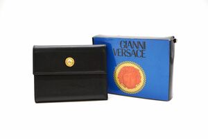 ジャンニ ヴェルサーチェ 三つ折り 財布 メドゥーサ Unisex レザー 黒 ブラック GIANNI VERSACE 9896k