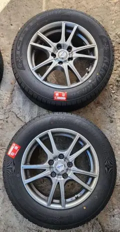 215/60R16 ケンダ スタッドレス