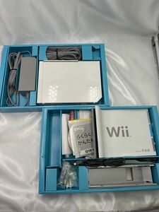 Wii Nintendo 任天堂 ニンテンドー ホワイト 箱付　リモコンのみなし　未使用品