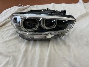 BMW 118i スポーツ　F20 右ヘッドライト　LED 中古品