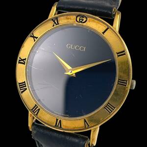 24I020　グッチ　GUCCI　3000.2.M　メンズ腕時計　現状品　クォーツ　2針　黒文字盤　ラウンド　ヴィンテージ　レザーベルト　１円～