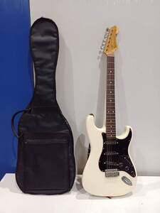 15840-04★Fender/フェンダー STRATOCASTER ストラトキャスター エレキギター ソフトケース付き★