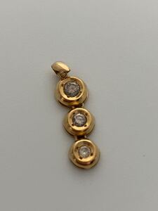 アクセサリー ペンダントトップ　18金　18k ダイヤモンド　