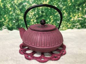 ENCHAN　THE JAPON　南部岩鋳　鉄瓶　iron kettle　ピンク　急須　teapot　急須置き付き