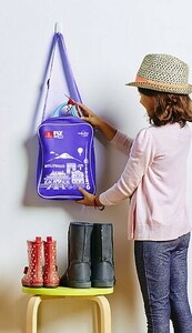 エミレーツ航空キッズアメニティ Emirates FLY WITH ME lonely planet kids ショルダーバッグ　Purple retro-themed travel bag