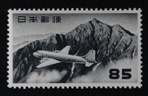 ☆コレクターの出品 航空切手『円位立山航空』８５円 ＮＨ美品 16-61