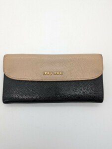 MIUMIU ミュウミュウ 長財布 ウォレット レザー 財布 レディース 革 ベージュブラック カード 小銭 ファスナー　バイカラー