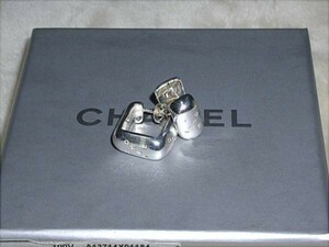 ☆送料無料☆CHANEL　シャネル 【SILVER925】コの字型　シルバー925　ピアス(USED)