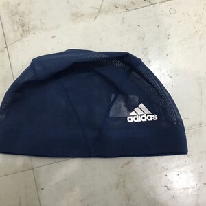 WK148 adidas アディダス　スイムキャップ　メッシュ　サイズM ネイビー