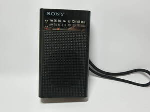 【№1058-ら6012】中古品：ソニー SONY ハンディーポータブルラジオ ICF-P26 作動確認 現状渡す