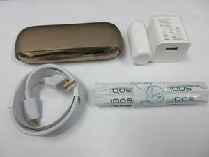 ★☆74777　IQOS 3 Duo アイコス3 デュオ A1406 A1505 ゴールド 電子タバコ　充電器付き☆★