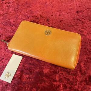 2 未使用 TORY BURCH トリーバーチ ユーズド加工 ラウンドファスナー 長財布