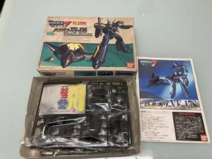 中古品 バンダイ マクロス7 バルキリー VFー17S プラモデル