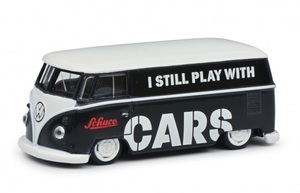 Schuco シュコー EDITION 1：64　VW T1 Lowrider “I still play with cars” 1000限生産　国内超入手困難品